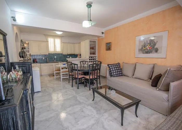 Evangelia's Mansion Holiday home *